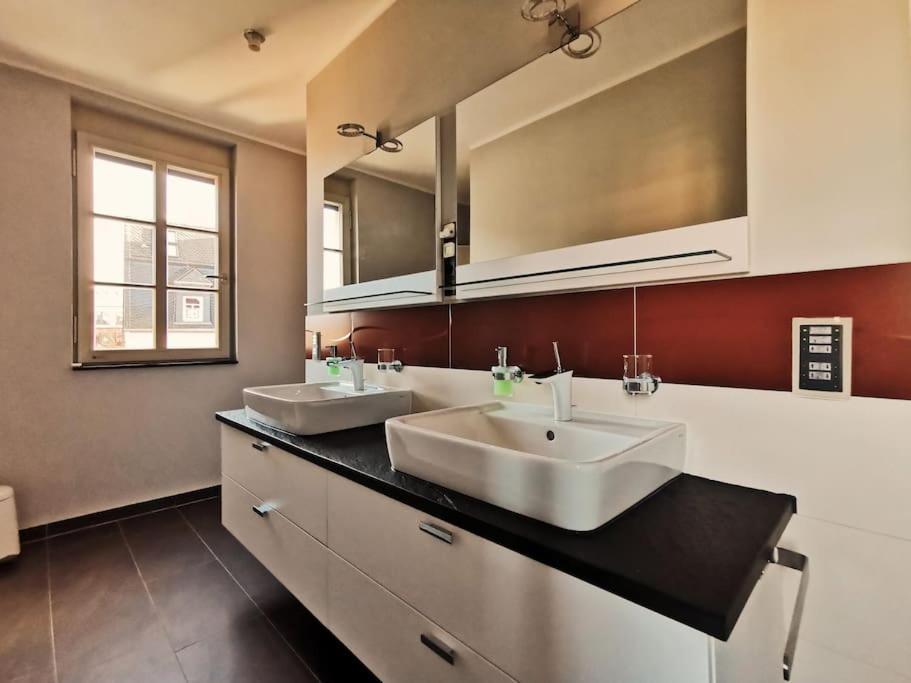 Appartement Luxus Mit Blick Ueber Im Zentrum